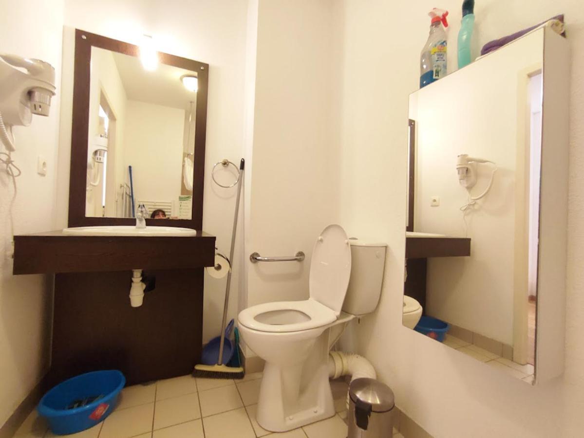 Pat 83, T2, Centre Luchon, Wifi, Casier A Skis, 4 Personnes Bagnères-de-Luchon 外观 照片
