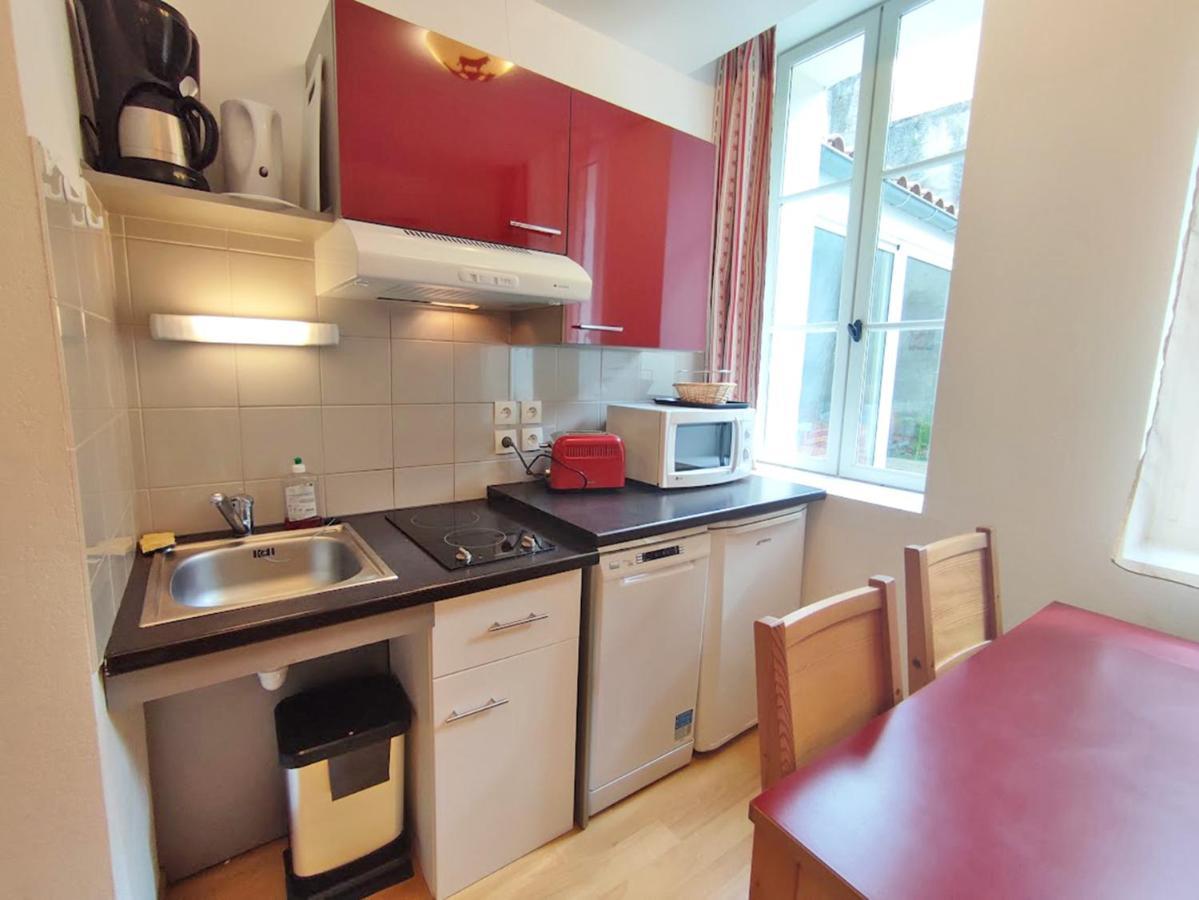 Pat 83, T2, Centre Luchon, Wifi, Casier A Skis, 4 Personnes Bagnères-de-Luchon 外观 照片